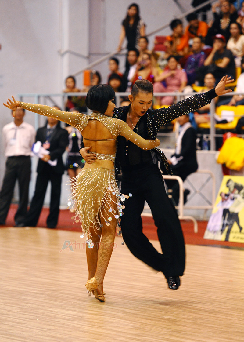 Cặp VĐV đoạt Giải 3 với vũ điệu Latin