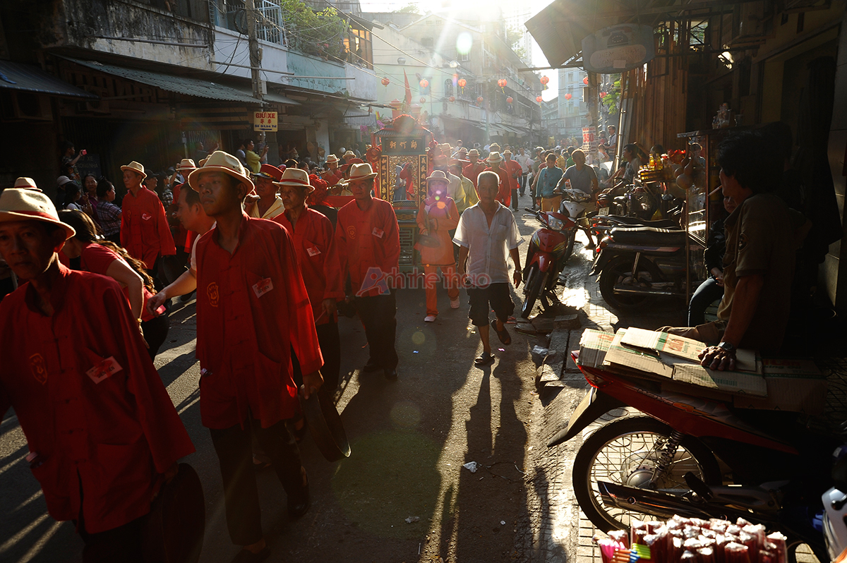 Đoàn diễu hành xuất phát từ chùa Ôn Lang