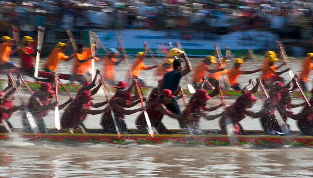 Lễ hội đua ghe ngo Sóc Trăng 2015